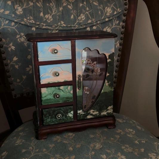 Dawn Jewelry Box