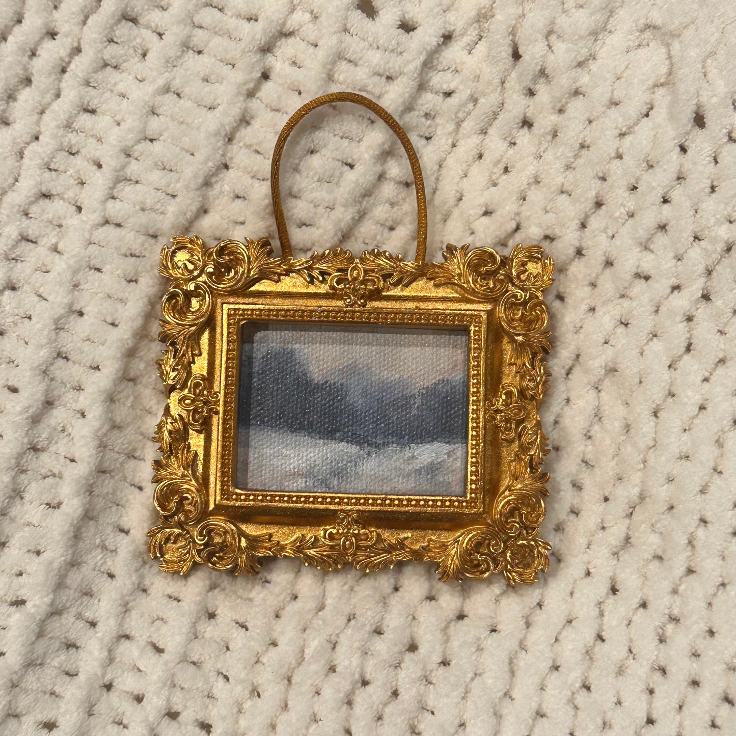 hand painted ornament no. 1